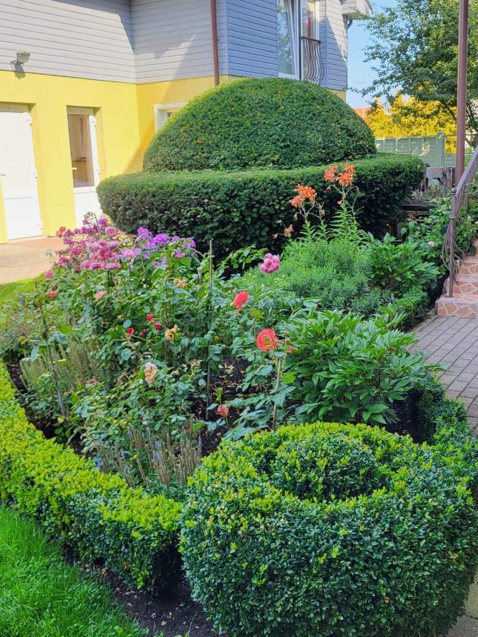 Vila Florena Garden พาลังกา ภายนอก รูปภาพ